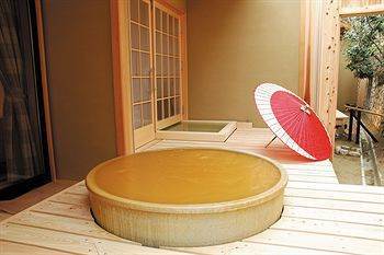 Choraku Ryokan Kōbe Exterior foto